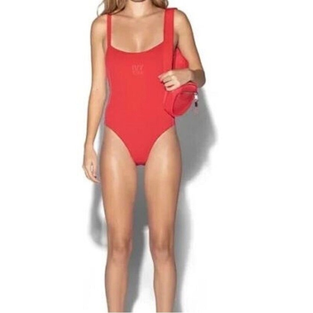 Adidas/Ivy Park Coral ribbed knit bodysuit large